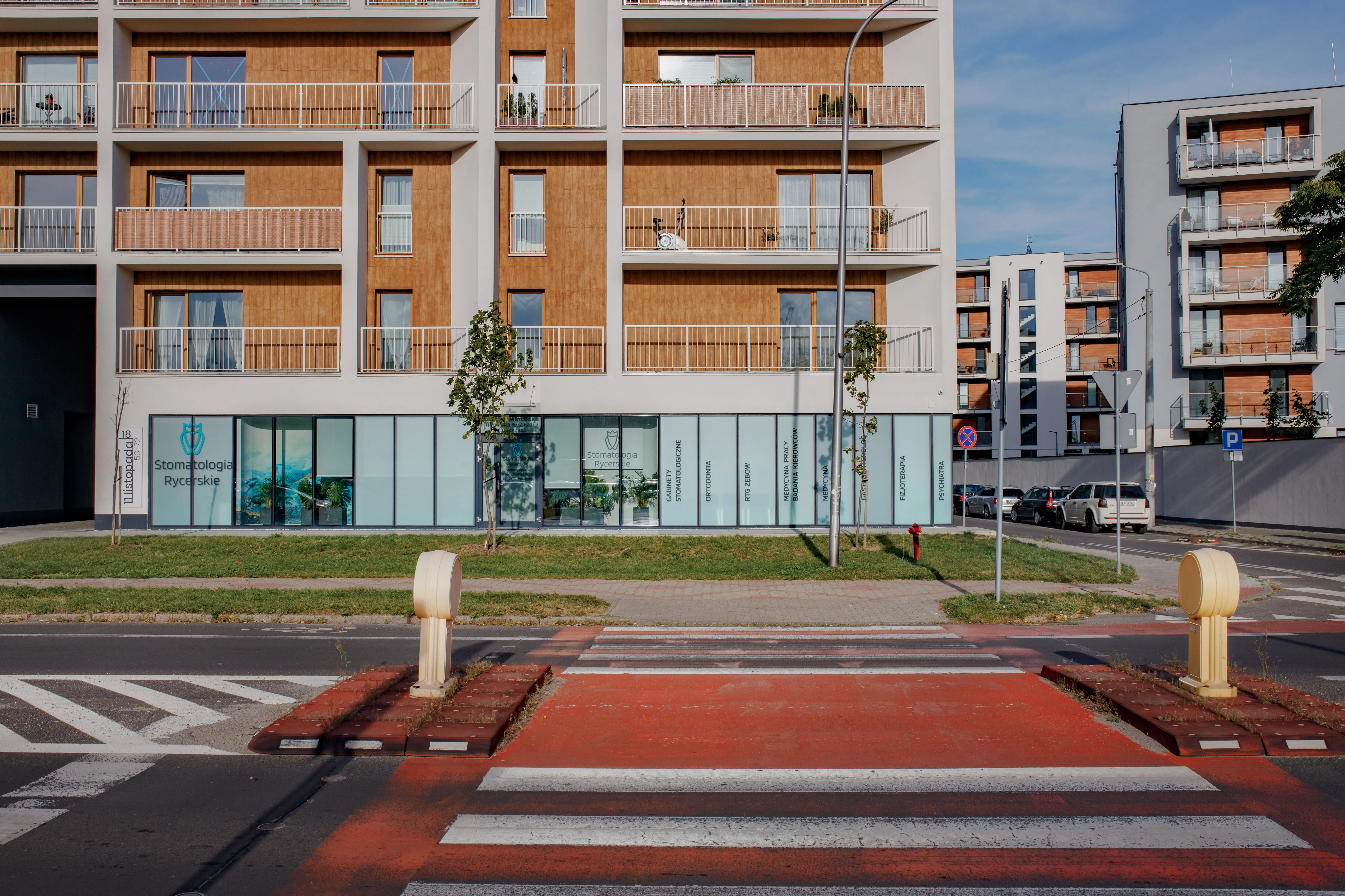 Widok budynku od strony ulicy