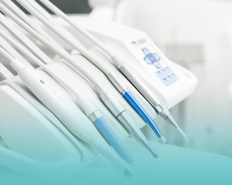 Leczenie chorób dziąseł i przyzębia – skuteczna ochrona uśmiechu